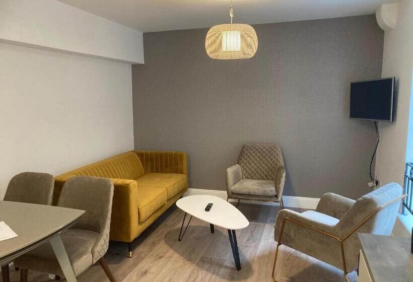 هتل Isaacs Cork City