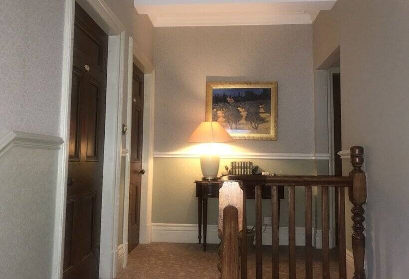 בית מלון כפרי Ivythwaite Lodge Guest House