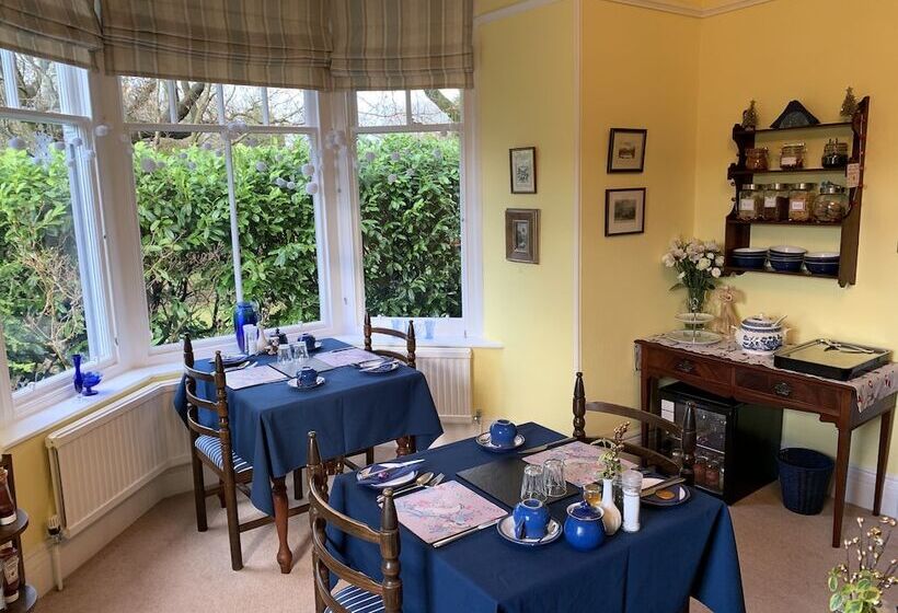 בית מלון כפרי Ivythwaite Lodge Guest House