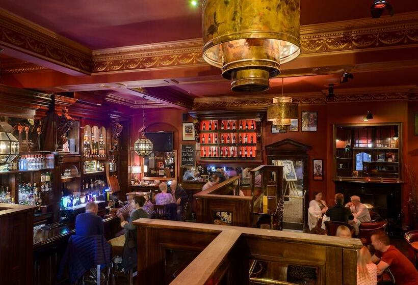 Отель Kilkenny Hibernian