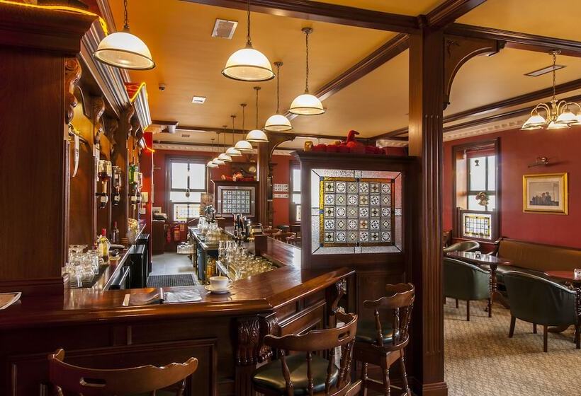 Отель Kilkenny House Boutique