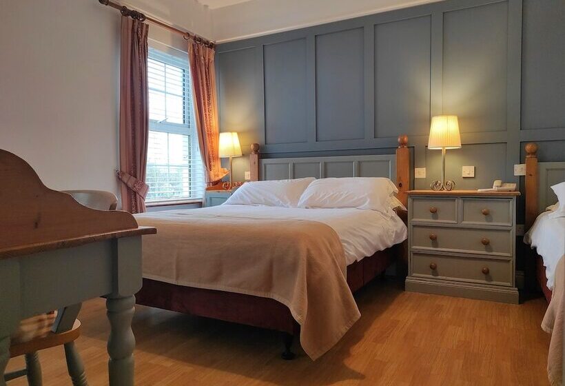 Отель Kilkenny House Boutique