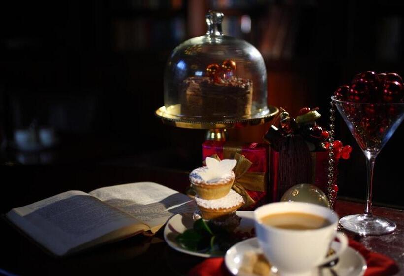 ホテル Kilkenny River Court