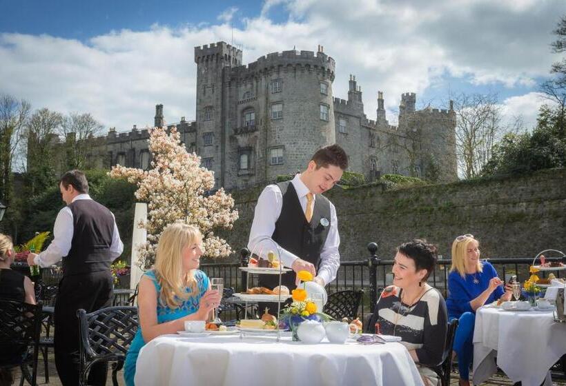 ホテル Kilkenny River Court