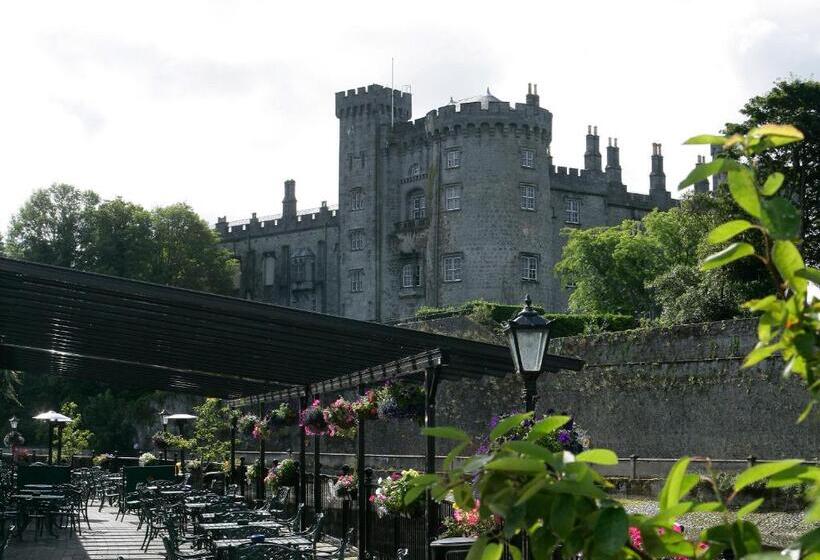 ホテル Kilkenny River Court