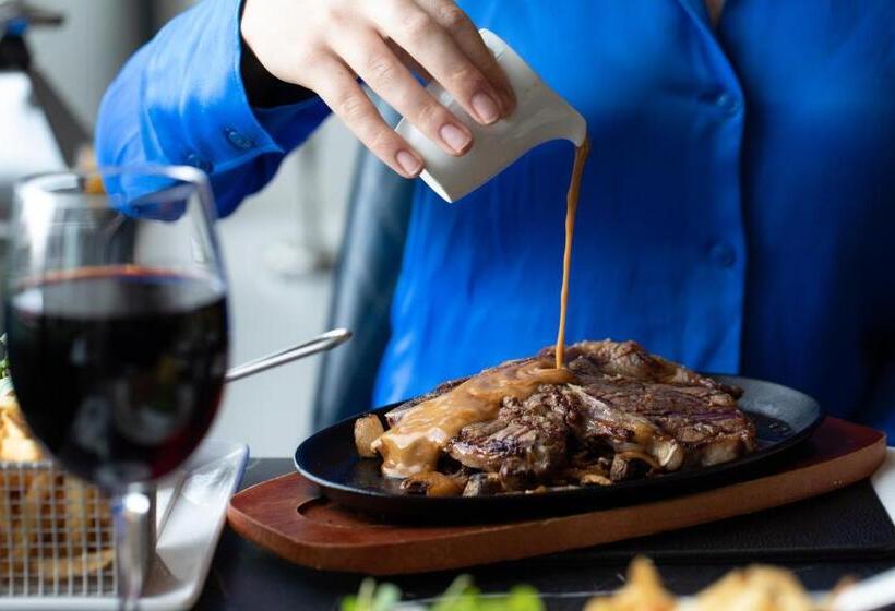 ホテル Killarney Oaks