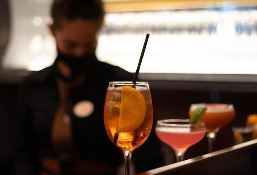 ホテル Killarney Oaks