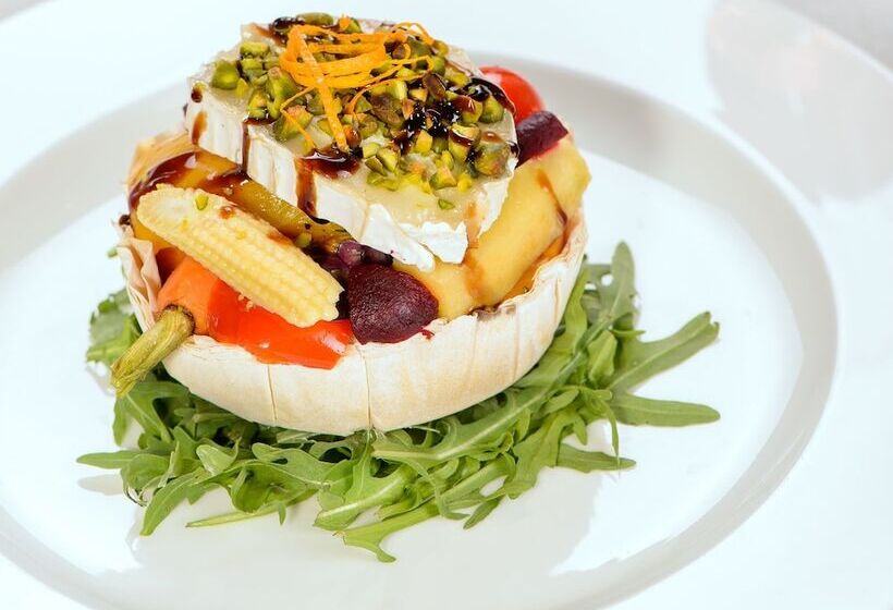 Отель Killarney Royal