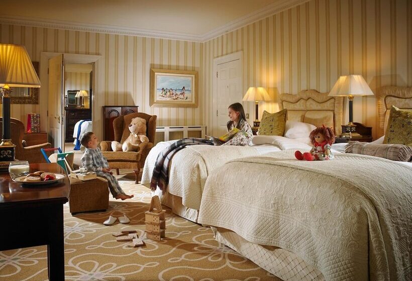 Отель Killarney Royal