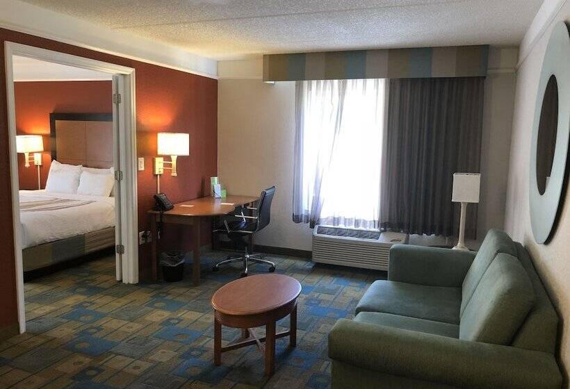 酒店 La Quinta By Wyndham Jacksonville Butler Blvd