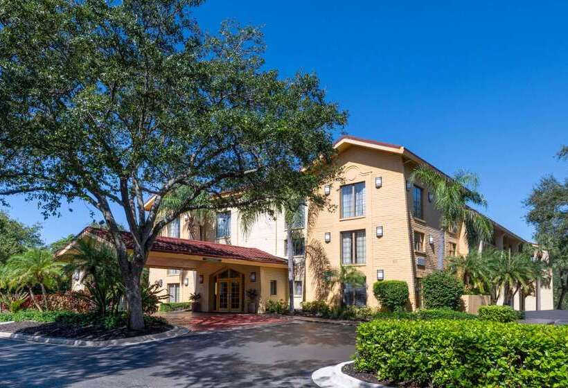 فندق La Quinta East Deerfield Beach   Boca Raton