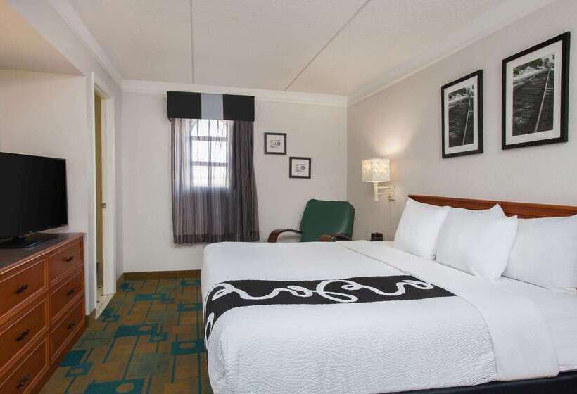 호텔 Baymont By Wyndham Fort Myers Central