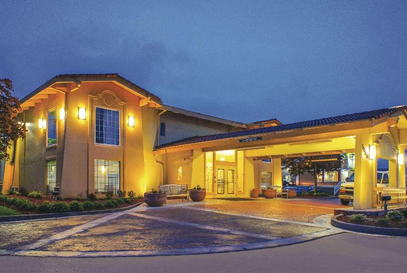 酒店 La Quinta Inn By Wyndham Moline Airport