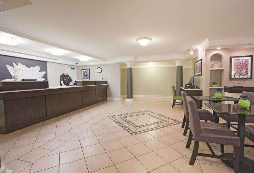 호텔 La Quinta Inn By Wyndham Salt Lake City Midvale