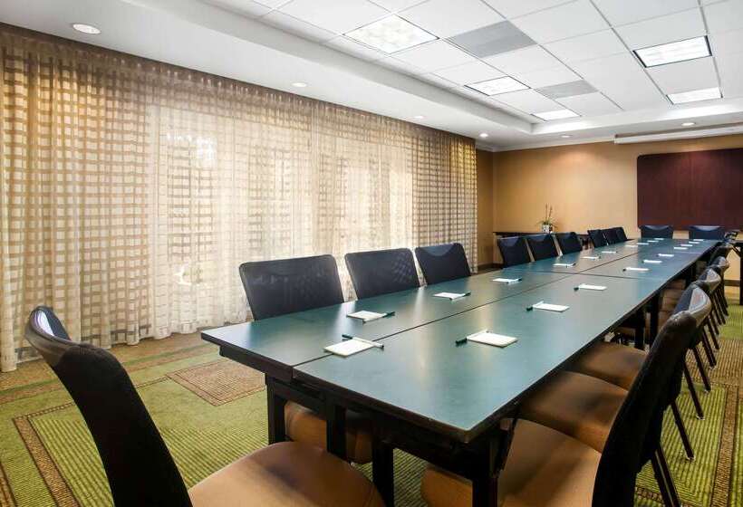 هتل La Quinta By Wyndham Austin Southwest
