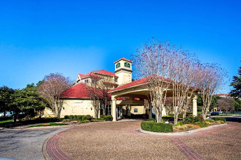 هتل La Quinta By Wyndham Austin Southwest