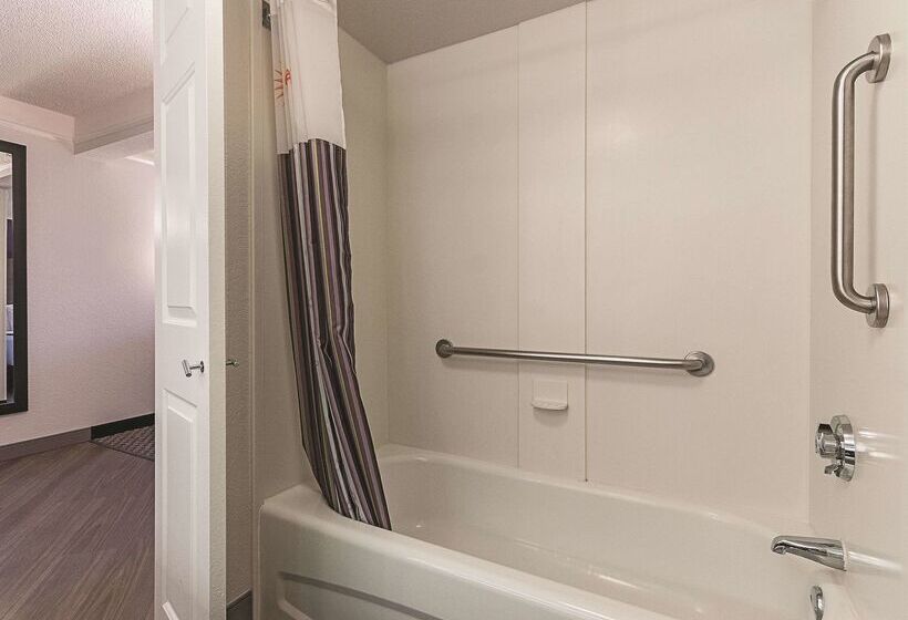 فندق La Quinta By Wyndham Grand Junction Airport