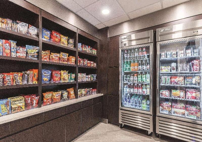 فندق La Quinta By Wyndham Grand Junction Airport