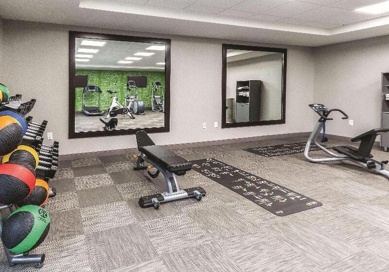 فندق La Quinta By Wyndham Grand Junction Airport