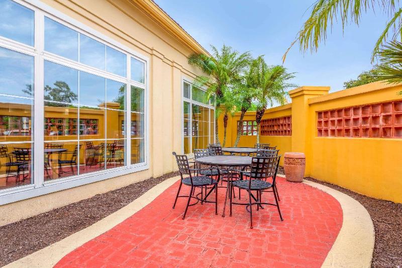 בית מלון כפרי La Quinta By Wyndham Lakeland West