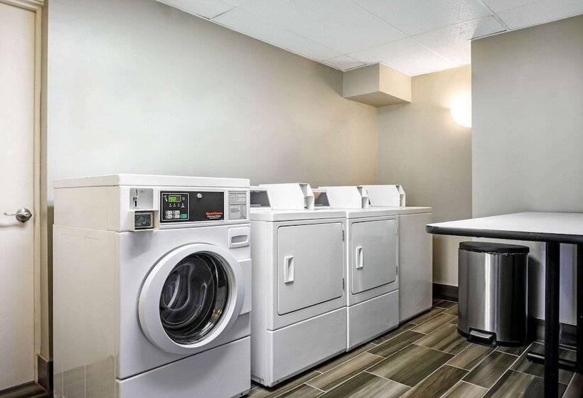 هتل La Quinta Inn & Suites By Wyndham Myrtle Beach Broadway Area