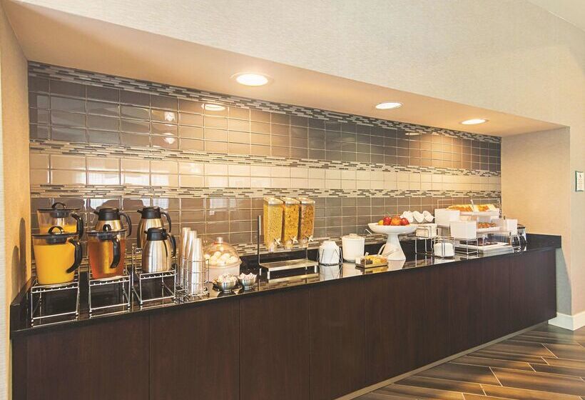 בית מלון כפרי La Quinta By Wyndham Oklahoma City   Nw Expwy