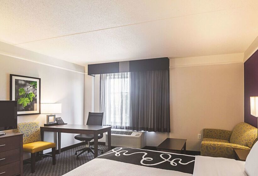 בית מלון כפרי La Quinta By Wyndham Oklahoma City   Nw Expwy