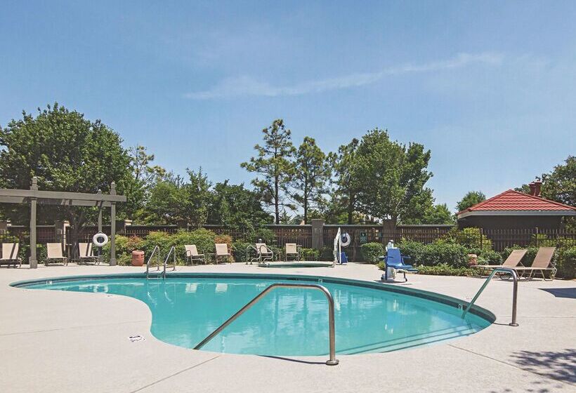 בית מלון כפרי La Quinta By Wyndham Oklahoma City   Nw Expwy