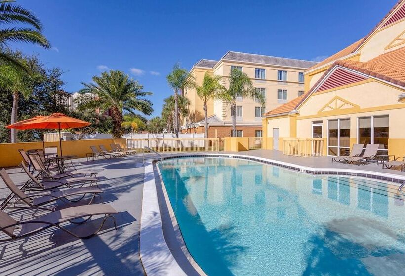 Отель La Quinta By Wyndham Orlando Universal Area   Free Shuttle To Universal
