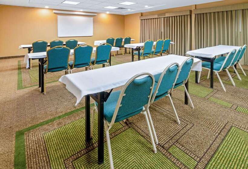 호텔 La Quinta By Wyndham Salt Lake City Airport