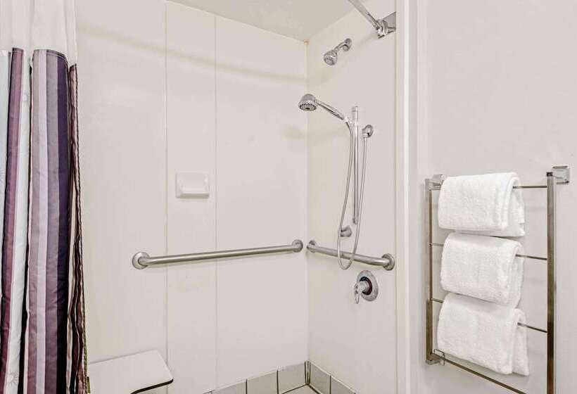 בית מלון כפרי La Quinta By Wyndham San Antonio Airport