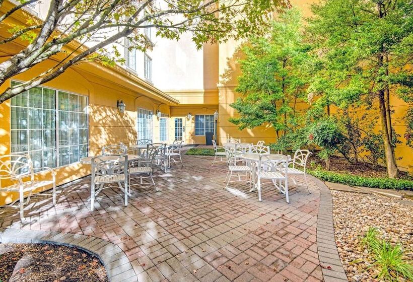 בית מלון כפרי La Quinta By Wyndham San Antonio Airport