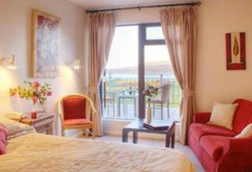 ホテル Lakelands House