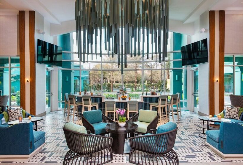 Отель Landy Orlando Universal Blvd, A Tribute Portfolio