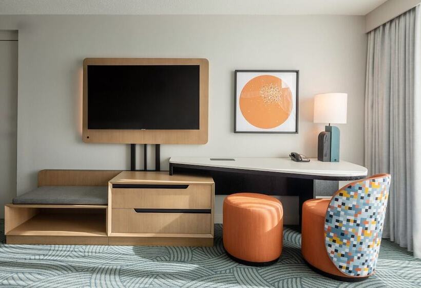 Отель Landy Orlando Universal Blvd, A Tribute Portfolio