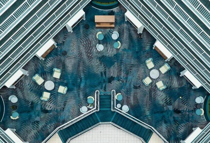 Отель Landy Orlando Universal Blvd, A Tribute Portfolio