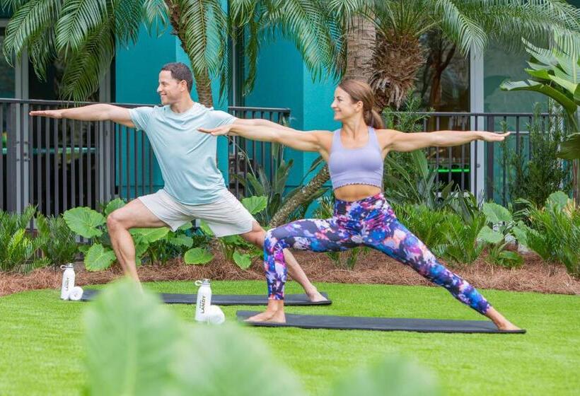 Отель Landy Orlando Universal Blvd, A Tribute Portfolio