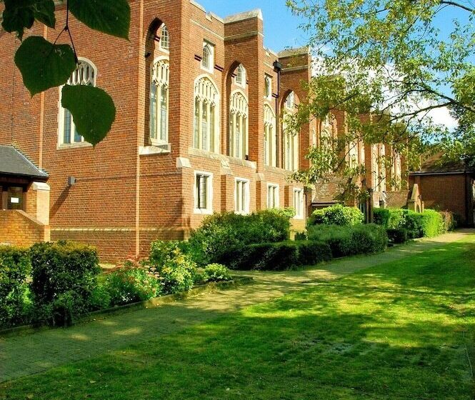 London Chigwell Prince Regent Hotel, Bw Signature Collection