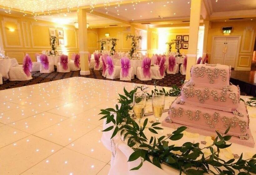 London Chigwell Prince Regent Hotel, Bw Signature Collection