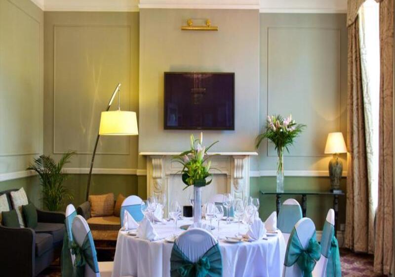 London Chigwell Prince Regent Hotel, Bw Signature Collection