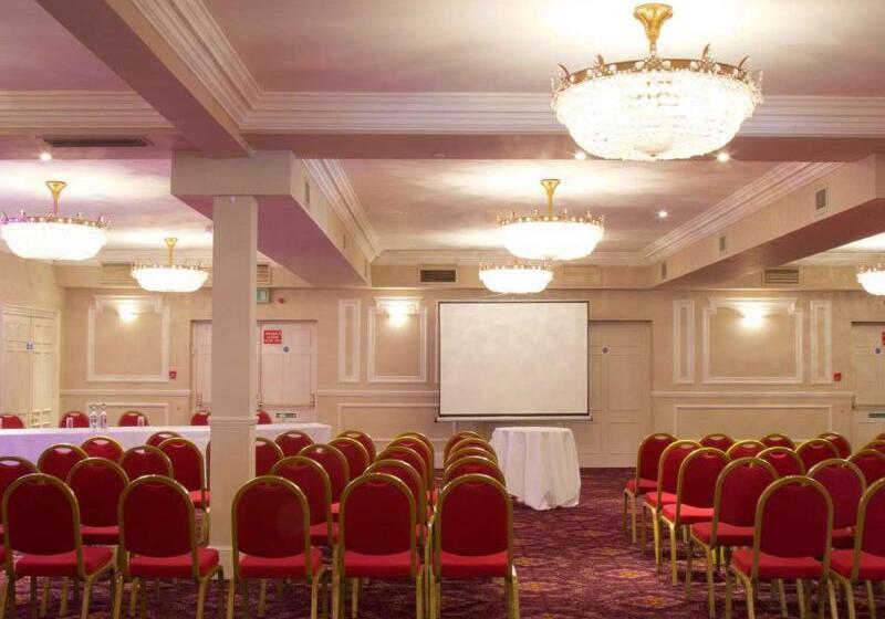 London Chigwell Prince Regent Hotel, Bw Signature Collection