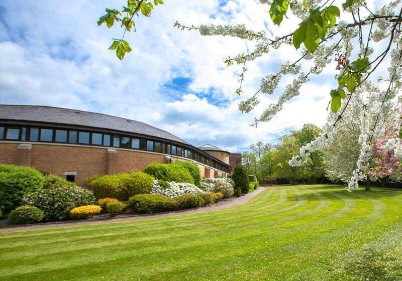 London Chigwell Prince Regent Hotel, Bw Signature Collection