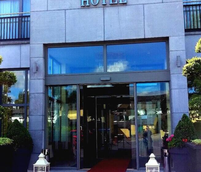 فندق Lord Bagenal Inn