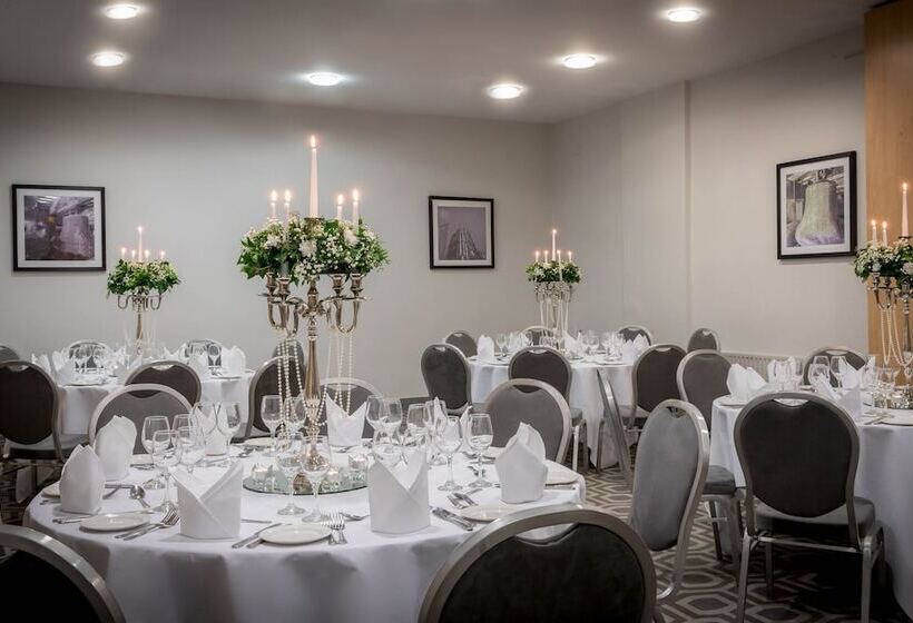 Maldron Hotel Shandon Cork City