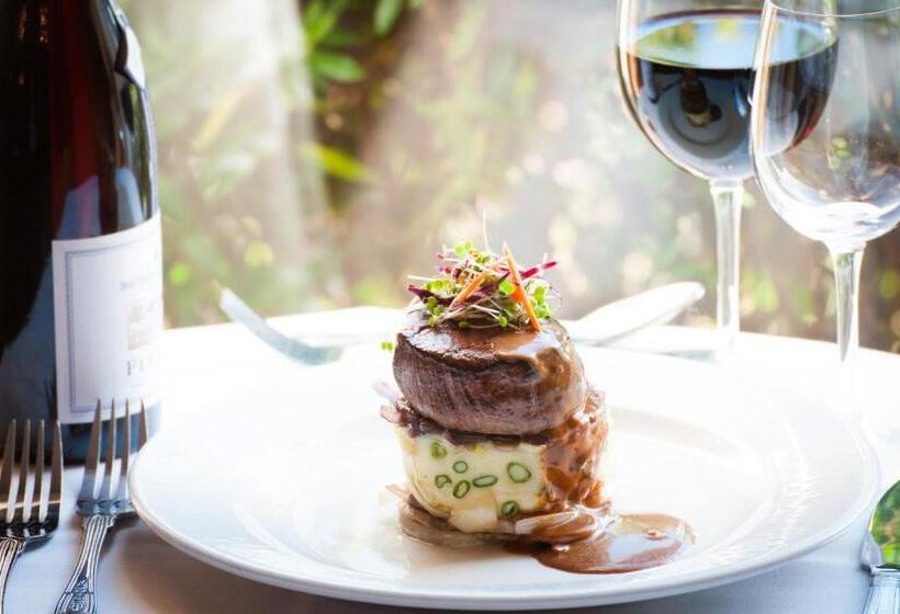 בית מלון כפרי Meadow Court