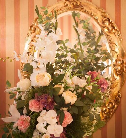 בית מלון כפרי Meadow Court