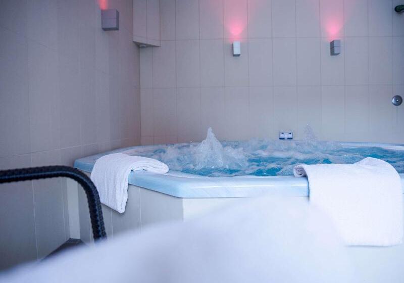 هتل Mercure Dinan Port Le Jerzual