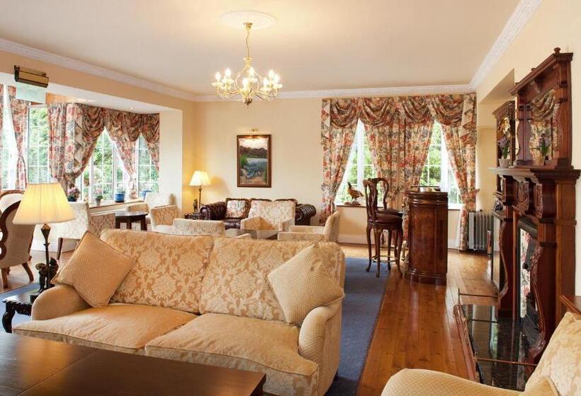 בית מלון כפרי Old Weir Lodge