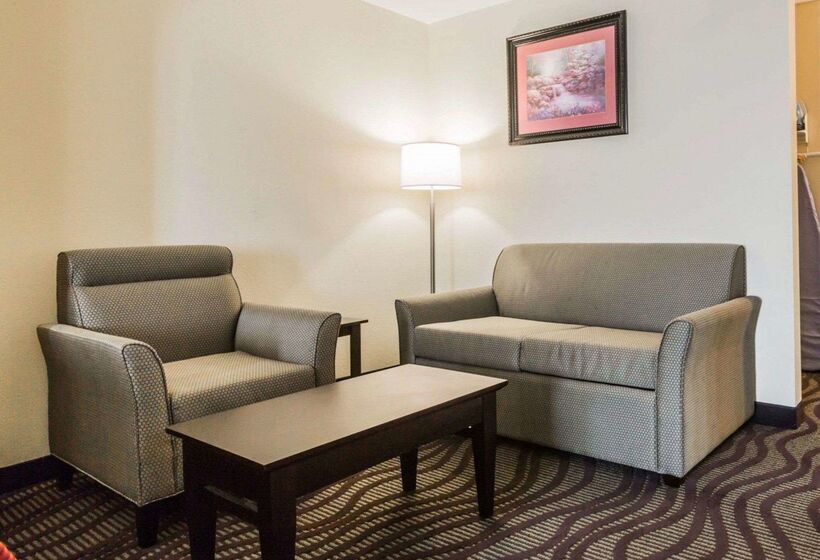فندق Quality Inn & Suites Near Coliseum And Hwy 231 North