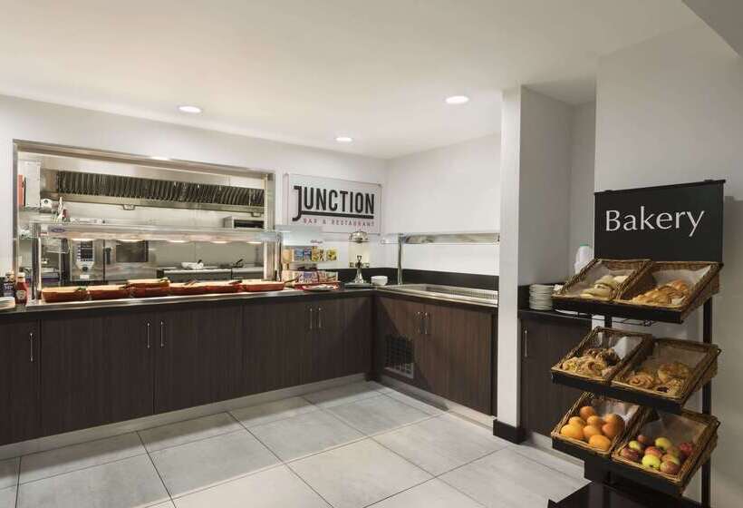 酒店 Ramada Cambridge